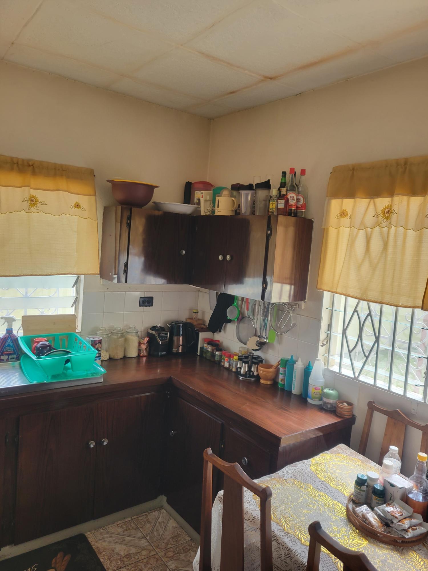 Thirteenth image of 7 Dennis Avenue, Kgn 19 in Kingston 19, St. Andrew, Jamaica - property is For Sale