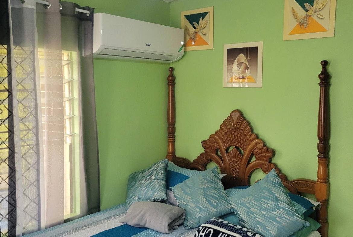 Fourteenth image of 7 Dennis Avenue, Kgn 19 in Kingston 19, St. Andrew, Jamaica - property is For Sale