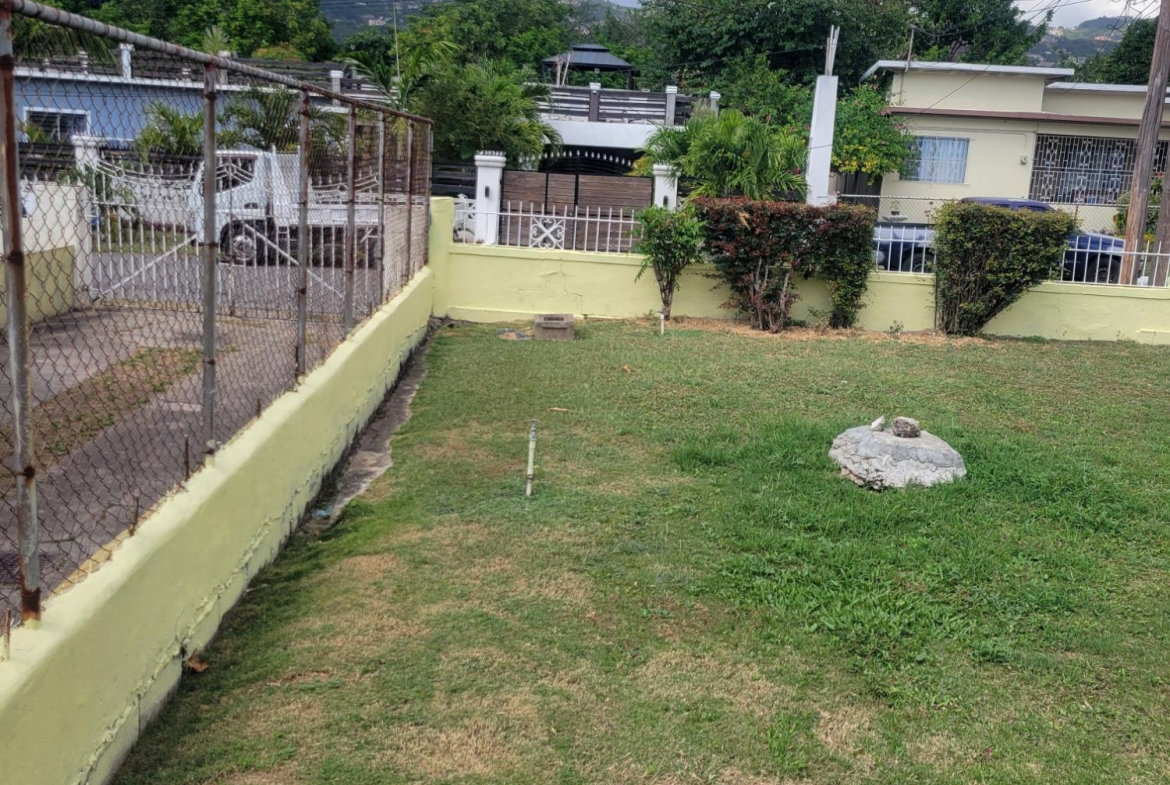 Fourth image of 7 Dennis Avenue, Kgn 19 in Kingston 19, St. Andrew, Jamaica - property is For Sale