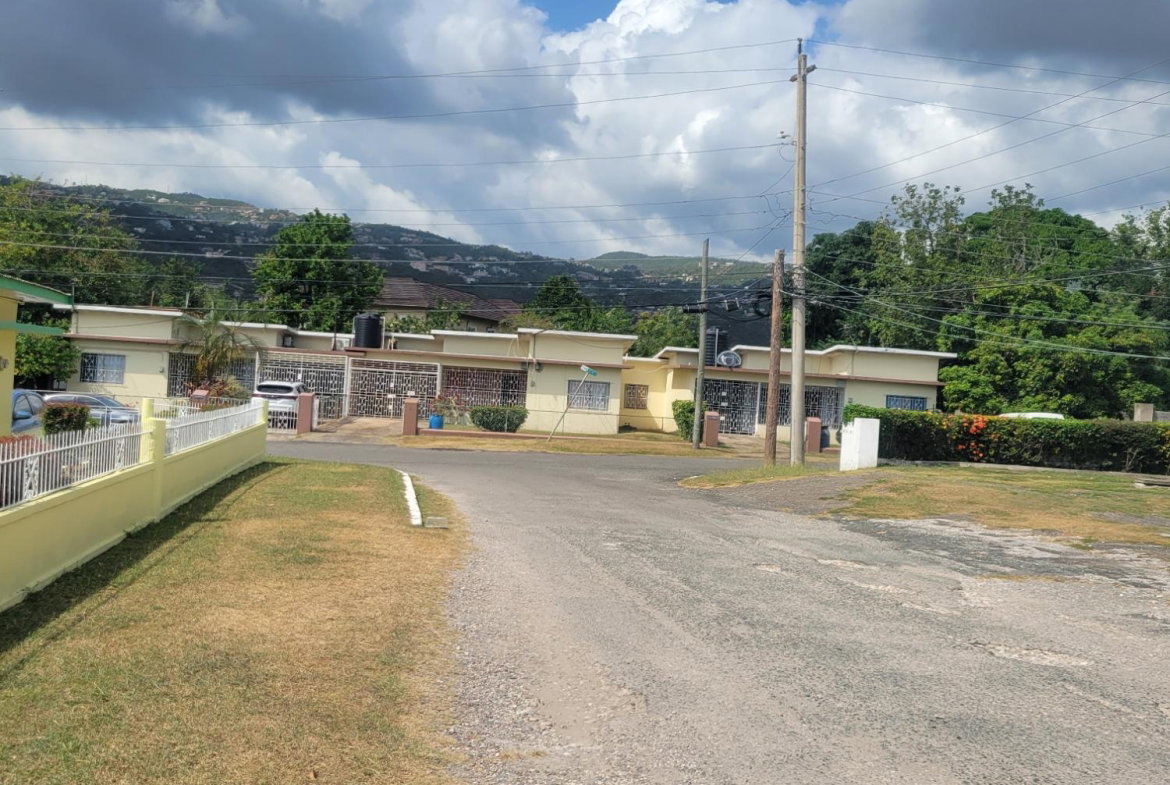 Fifth image of 7 Dennis Avenue, Kgn 19 in Kingston 19, St. Andrew, Jamaica - property is For Sale