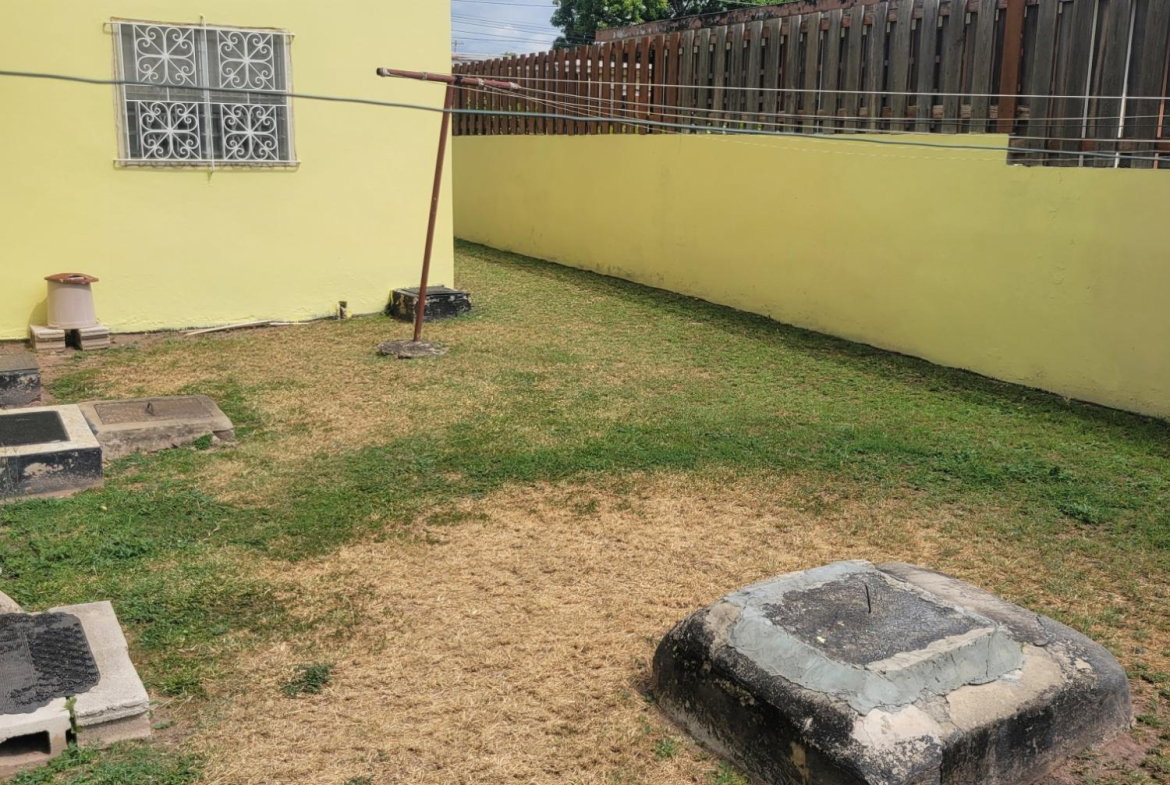 Sixth image of 7 Dennis Avenue, Kgn 19 in Kingston 19, St. Andrew, Jamaica - property is For Sale