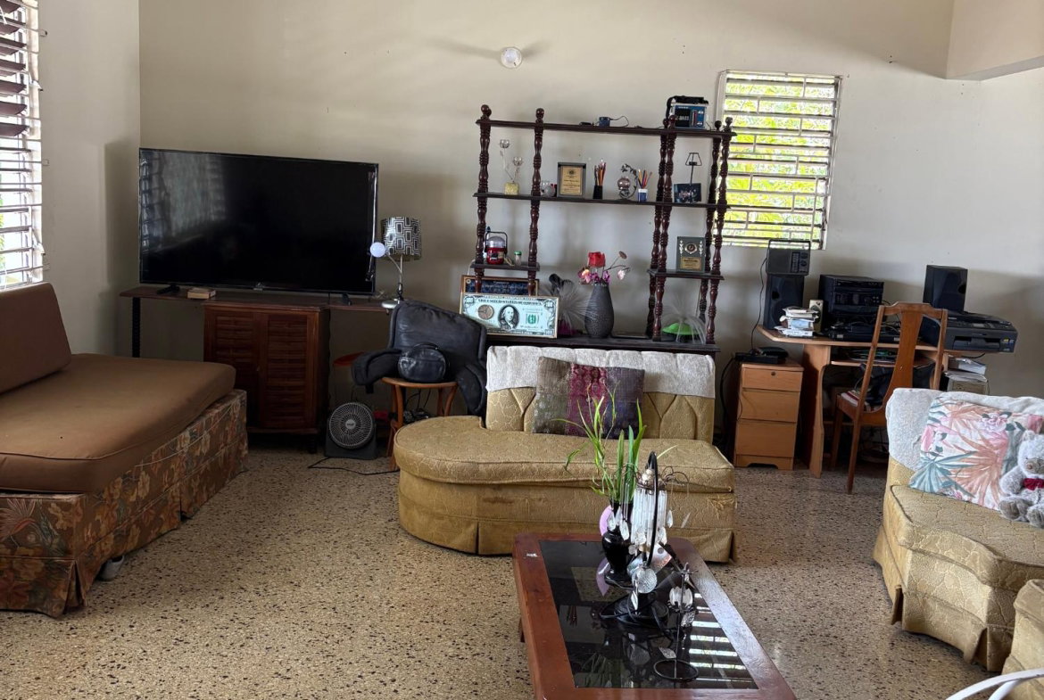 Third image of 35 Diamond Road in Kingston 9, St. Andrew, Jamaica - property is For Sale