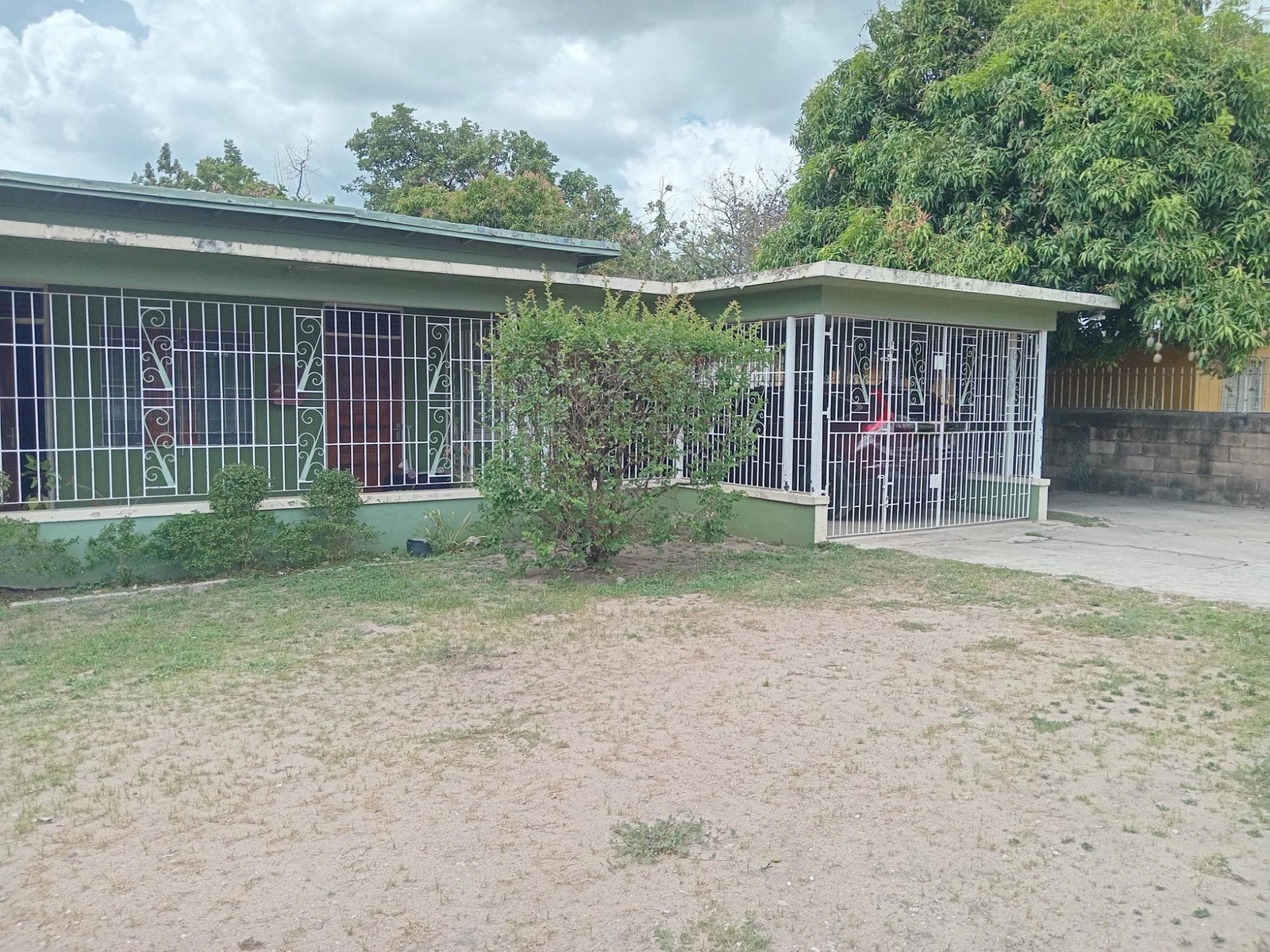 Second image of Brettford Avenue in Kingston 10, St. Andrew, Jamaica - property is For Sale