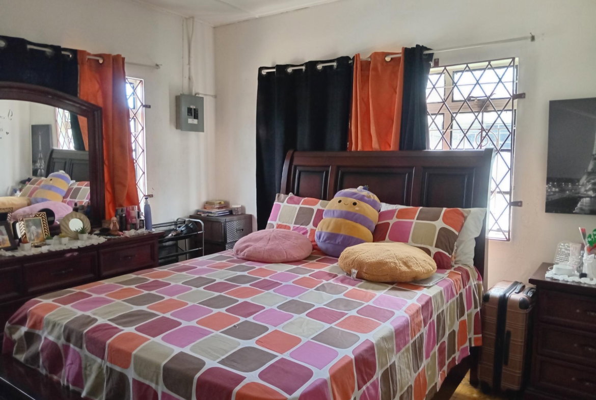 Ninth image of Brettford Avenue in Kingston 10, St. Andrew, Jamaica - property is For Sale