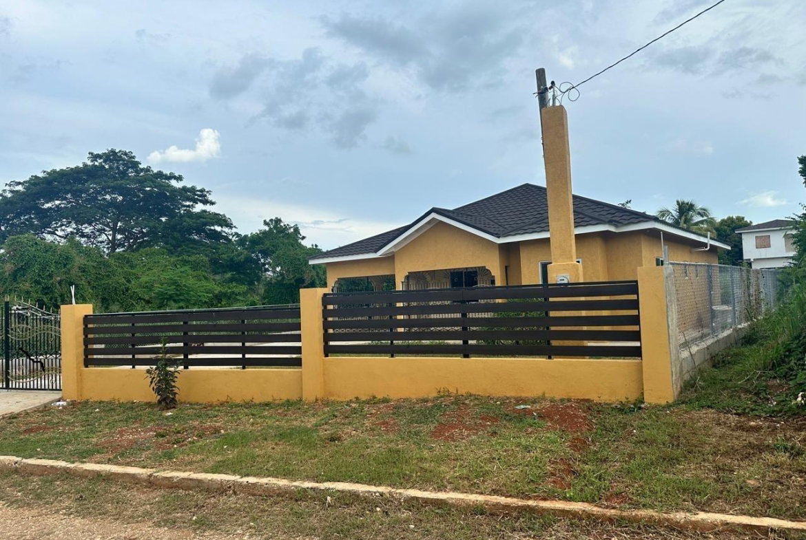 First image of 35 Johnson Crescent in Spanish Town, St. Catherine, Jamaica - property is For Sale