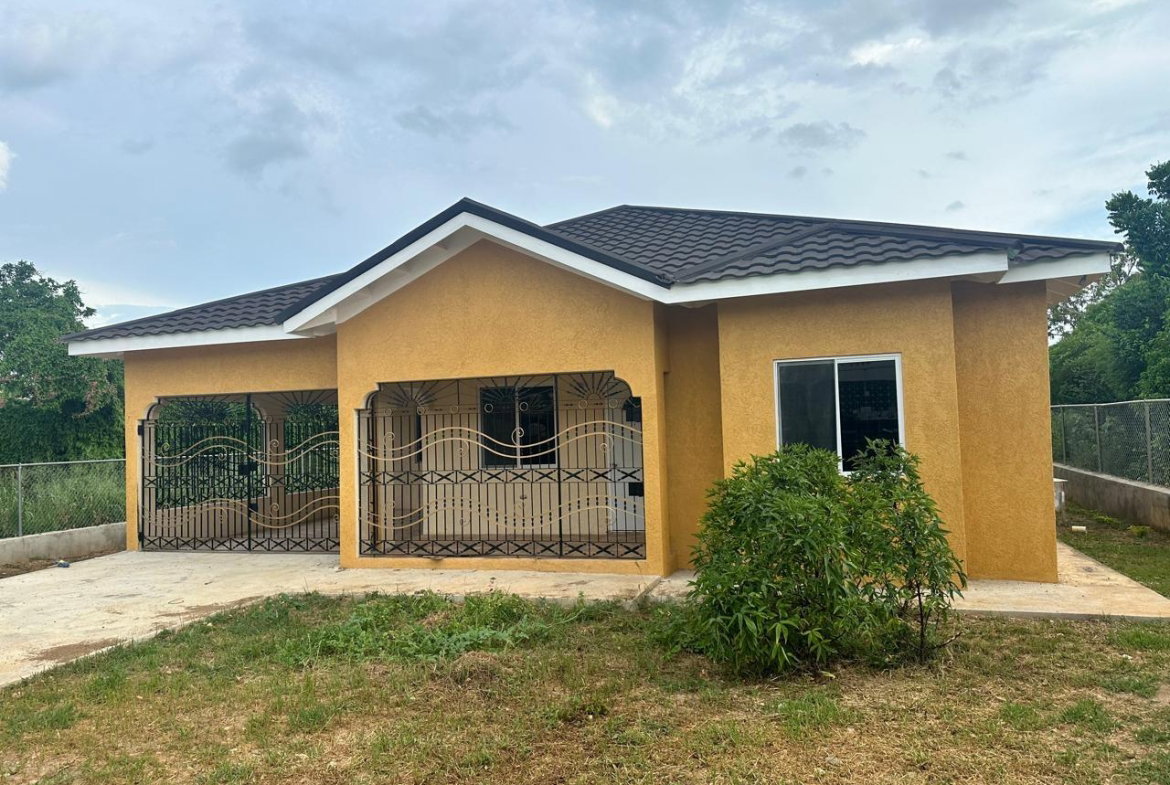 Fifth image of 35 Johnson Crescent in Spanish Town, St. Catherine, Jamaica - property is For Sale