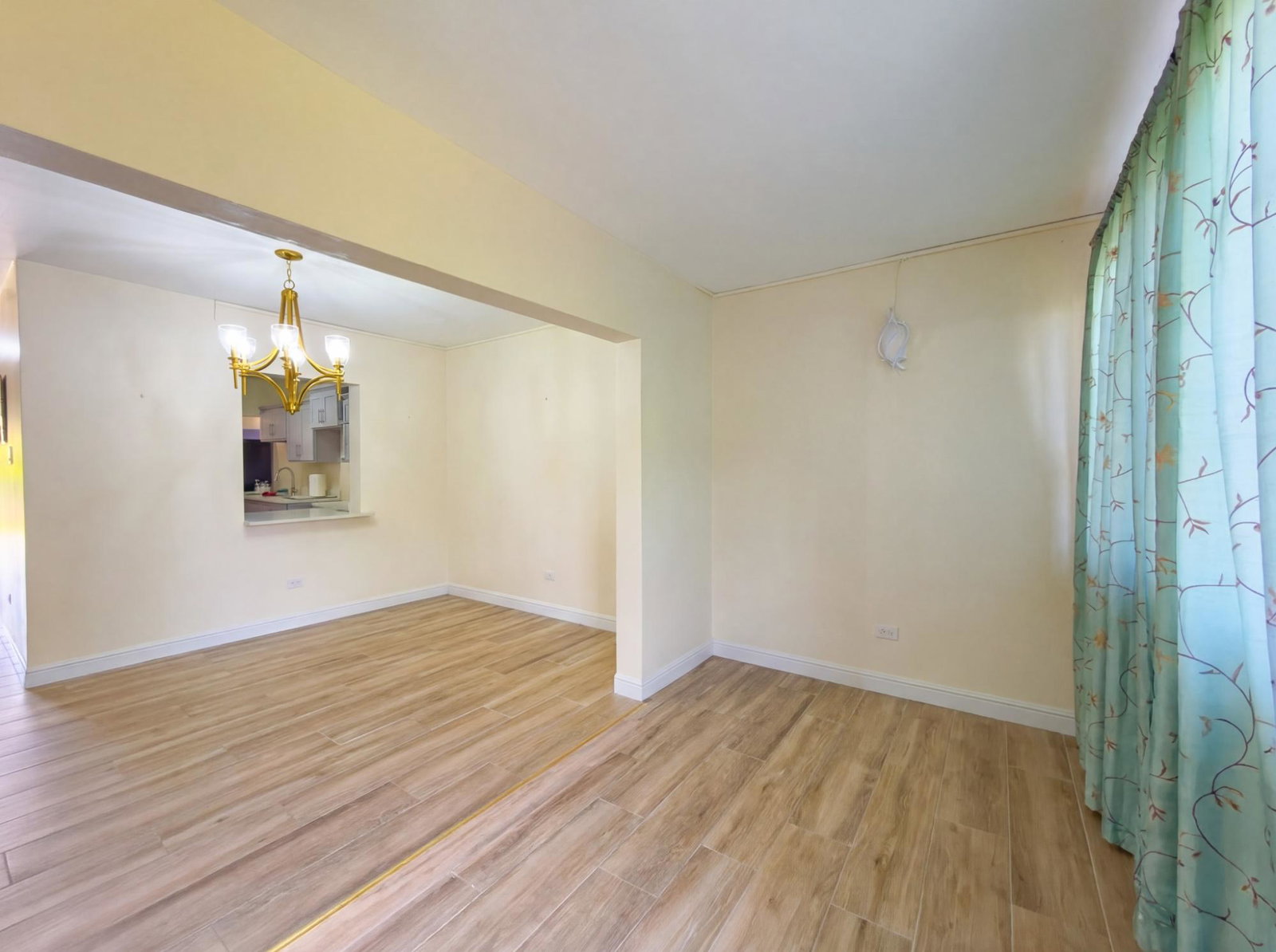 Third image of 28a-28 Hopefield Avenue in Kingston 6, St. Andrew, Jamaica - property is For Rent