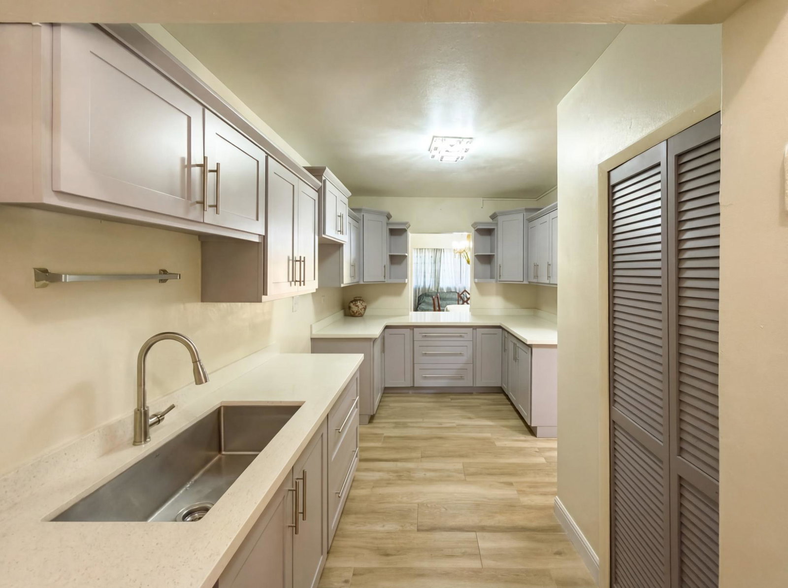 Ninth image of 28a-28 Hopefield Avenue in Kingston 6, St. Andrew, Jamaica - property is For Rent