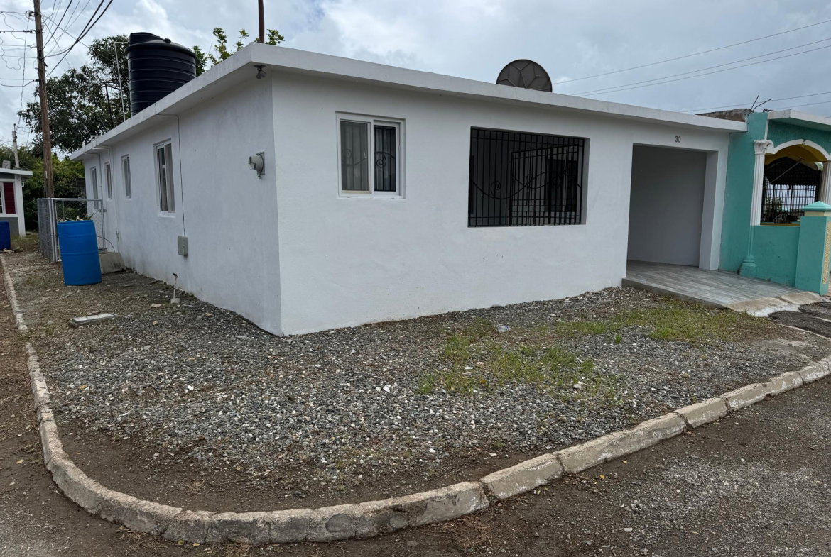 First image of 30 Santiago Square in Hellshire Heights, St. Catherine, Jamaica - property is For Rent