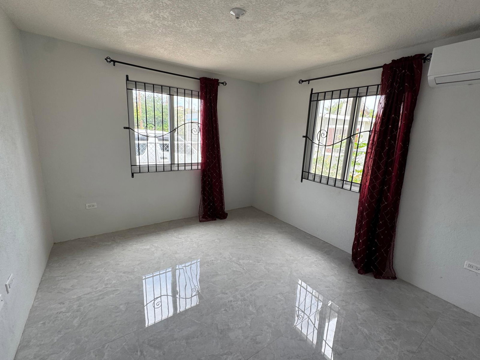 Thirteenth image of 30 Santiago Square in Hellshire Heights, St. Catherine, Jamaica - property is For Rent