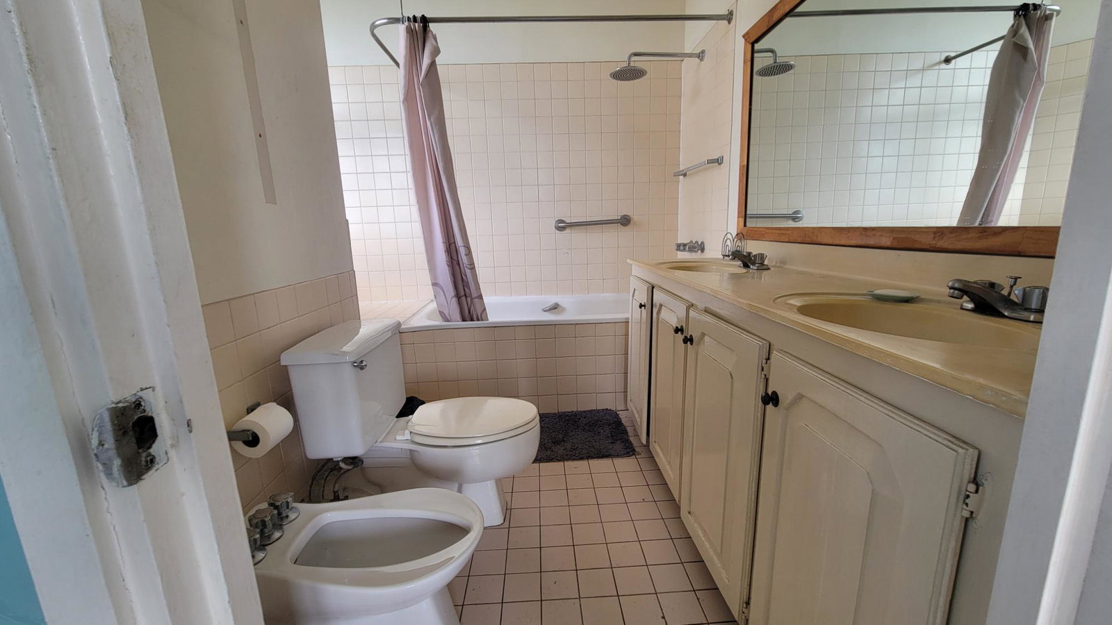 Penthouse-Apartment-for-Sale-in-Trafalgar-Apartments-New-Kingston-St.-Andrew-Jamaica Eighteenth image of ph 6-1 Caribbean Close in Kingston 10, St. Andrew, Jamaica - property is For Sale