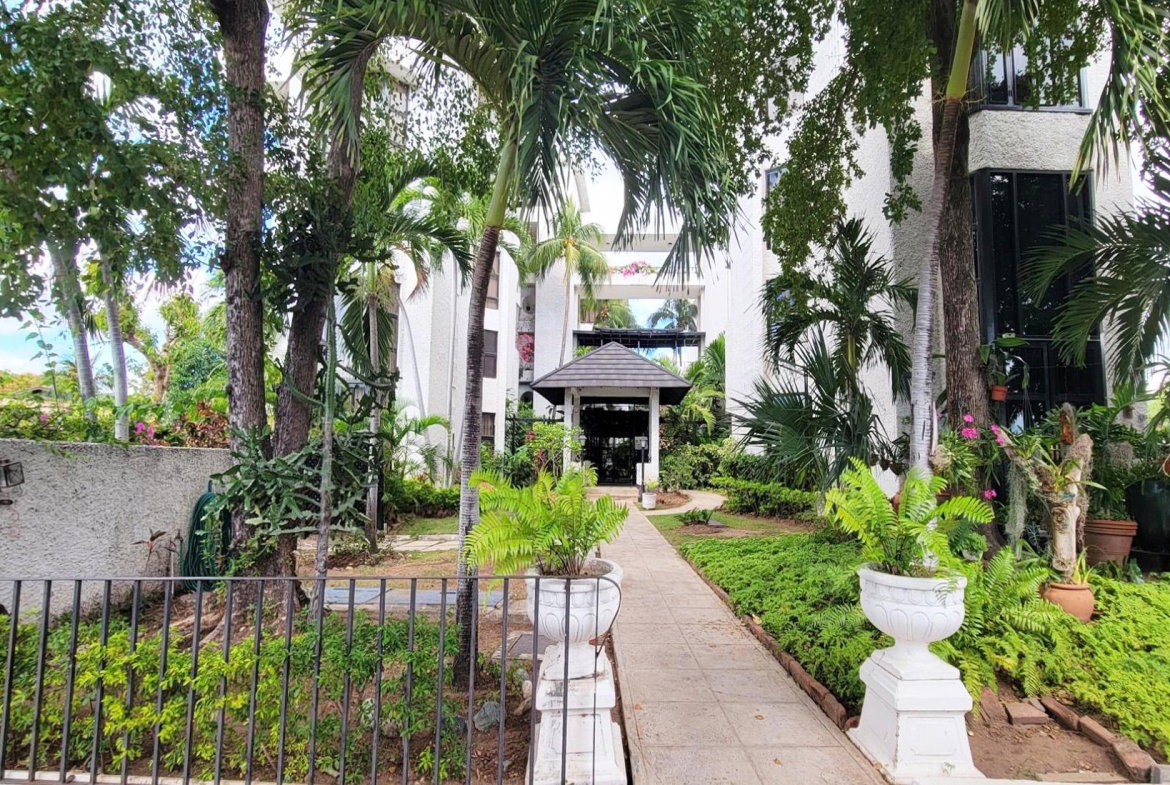 Third image of ph 6-1 Caribbean Close in Kingston 10, St. Andrew, Jamaica - property is For Sale