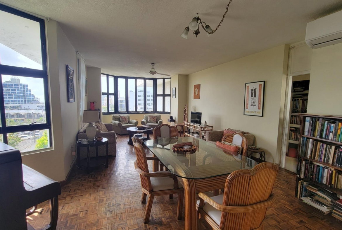 Eighth image of ph 6-1 Caribbean Close in Kingston 10, St. Andrew, Jamaica - property is For Sale