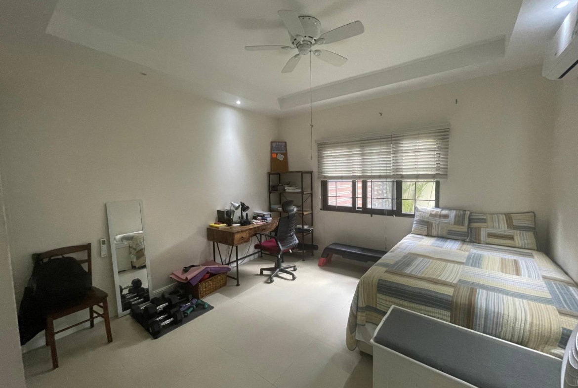 Twelfth image of 8-6 Clieveden Ave in Kingston 6, St. Andrew, Jamaica - property is For Rent