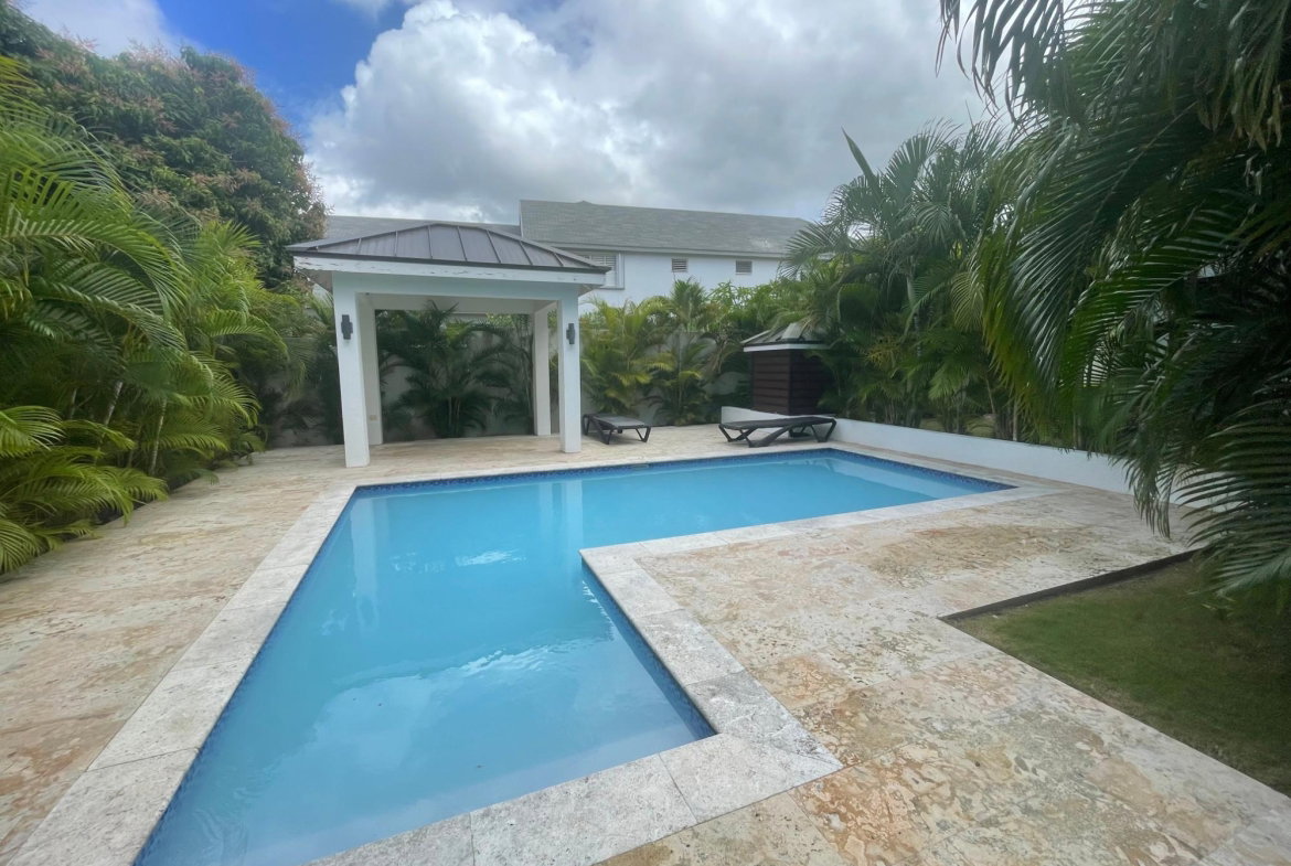 Seventeenth image of 8-6 Clieveden Ave in Kingston 6, St. Andrew, Jamaica - property is For Rent