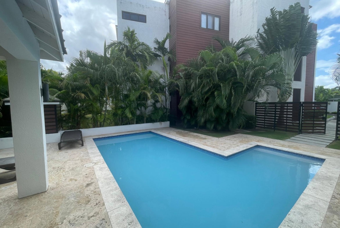 Eighteenth image of 8-6 Clieveden Ave in Kingston 6, St. Andrew, Jamaica - property is For Rent