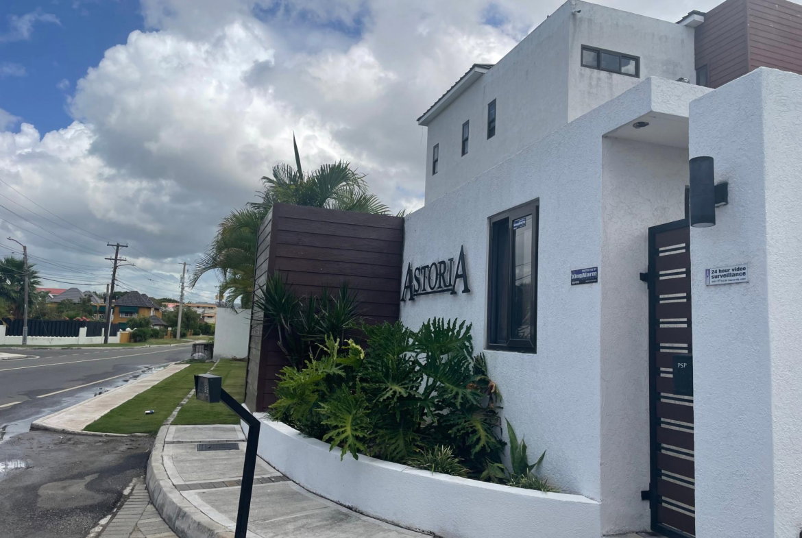 Nineteenth image of 8-6 Clieveden Ave in Kingston 6, St. Andrew, Jamaica - property is For Rent