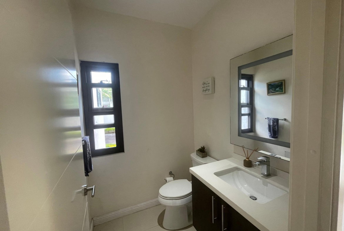 Third image of 8-6 Clieveden Ave in Kingston 6, St. Andrew, Jamaica - property is For Rent