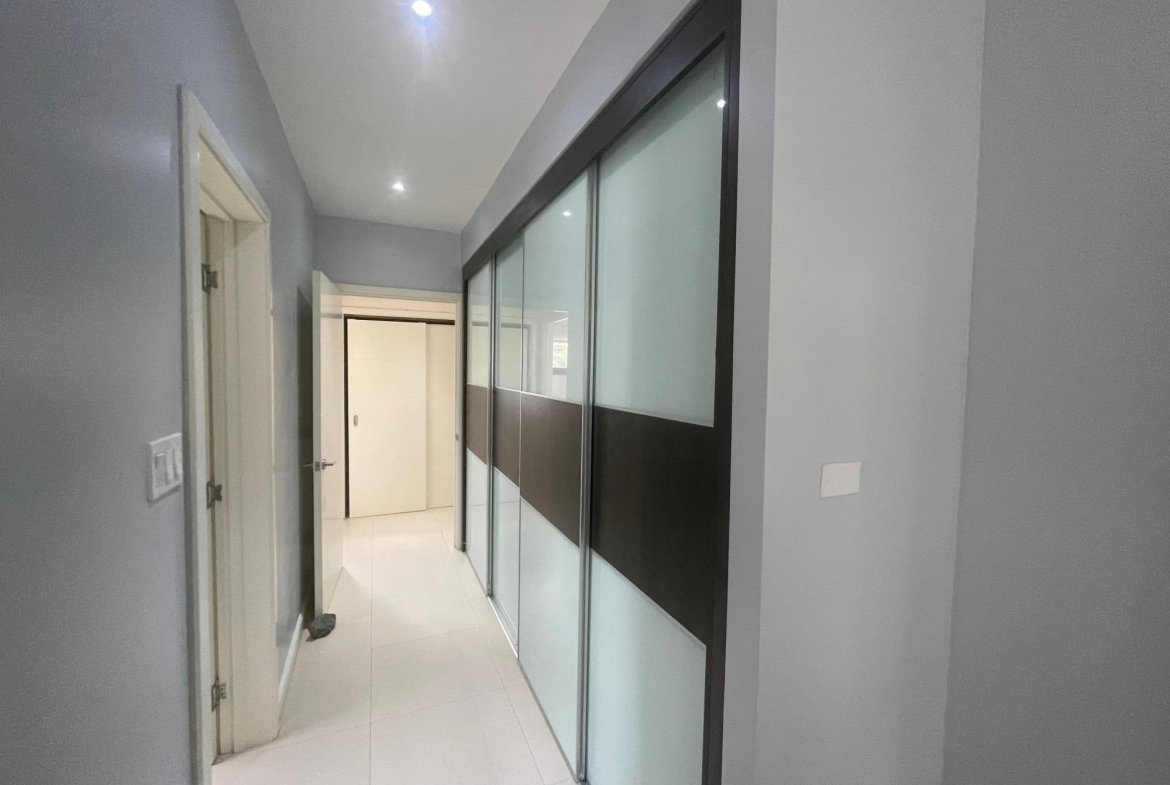 Ninth image of 8-6 Clieveden Ave in Kingston 6, St. Andrew, Jamaica - property is For Rent