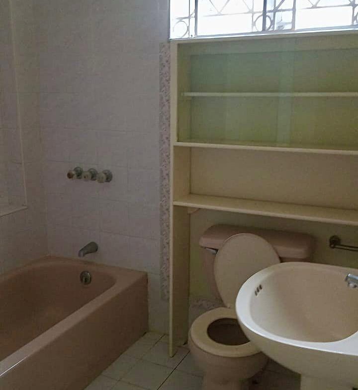 Seventh image of 2b-2b Grosvenor Heights,kingsto in Constant Spring P.O., St. Andrew, Jamaica - property is For Rent