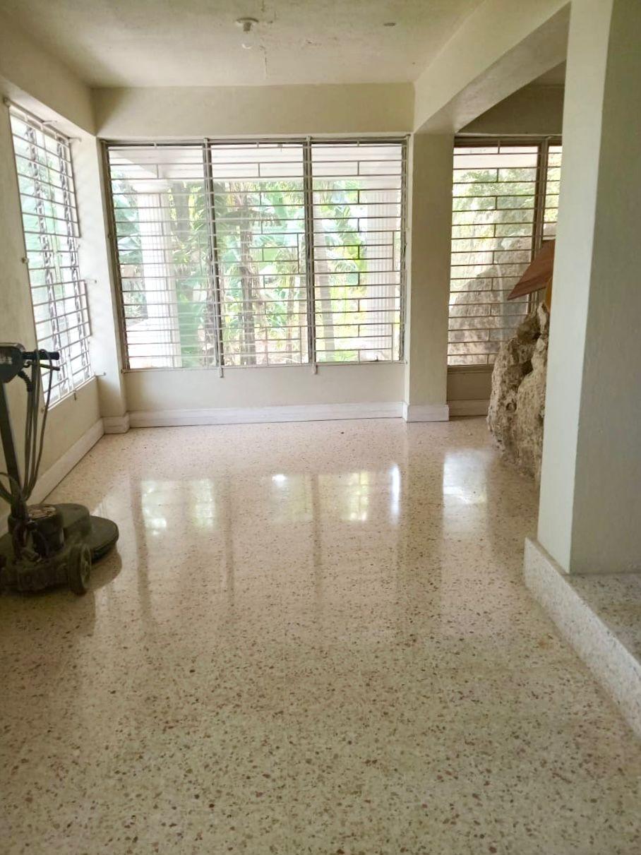 Ninth image of 2b-2b Grosvenor Heights,kingsto in Constant Spring P.O., St. Andrew, Jamaica - property is For Rent