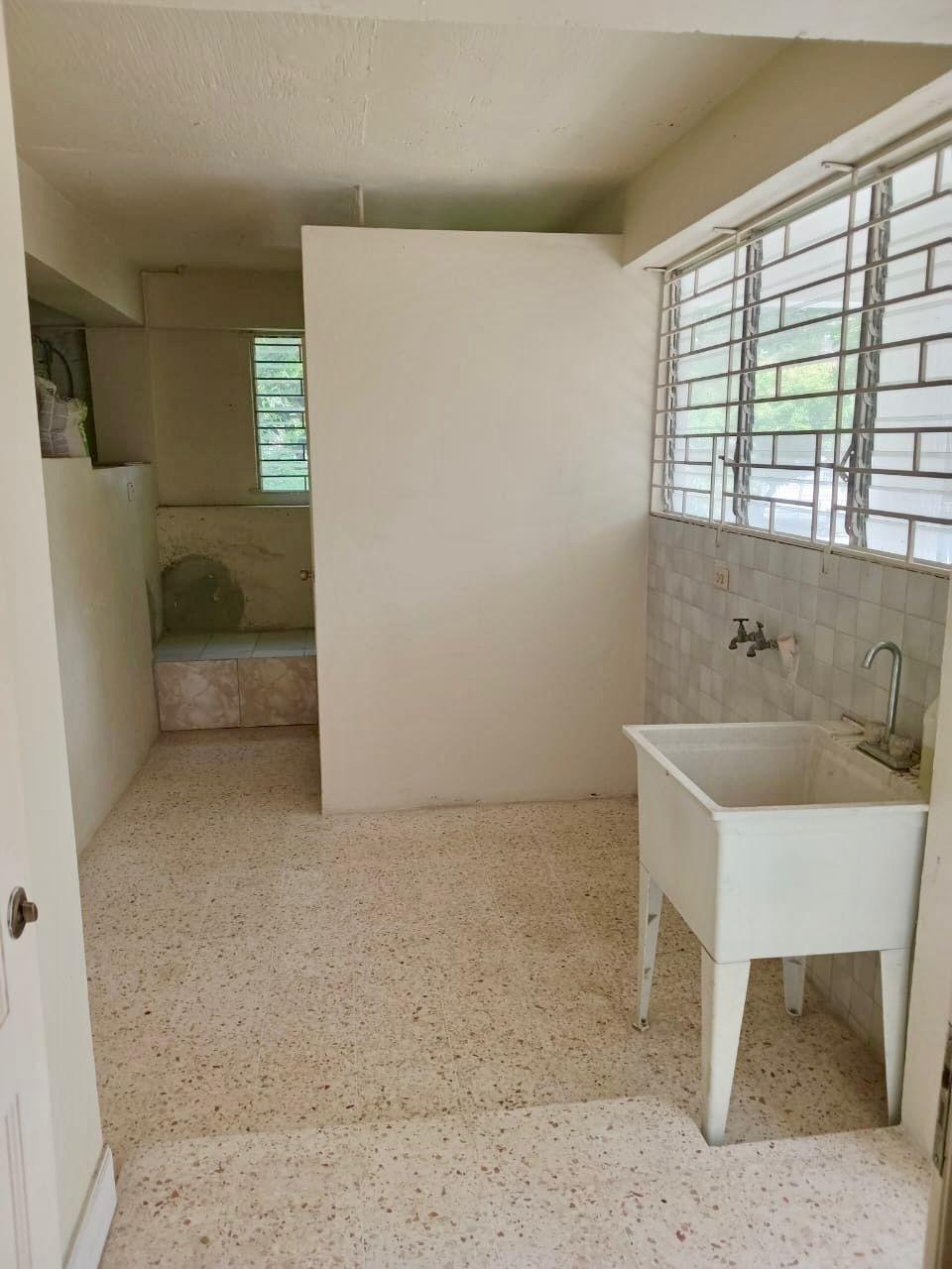 Tenth image of 2b-2b Grosvenor Heights,kingsto in Constant Spring P.O., St. Andrew, Jamaica - property is For Rent