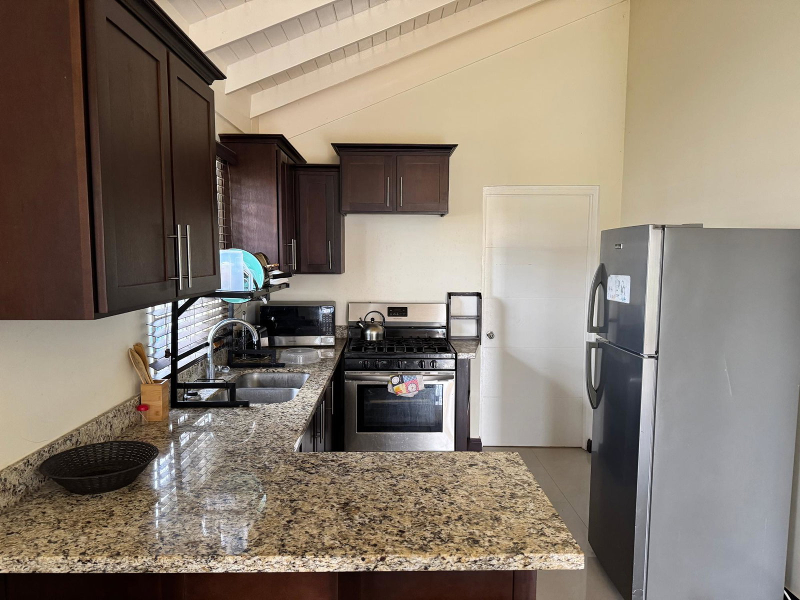 Premium-2-Bedroom-House-for-Rent-in-Colbeck-Manor-St.-Catherine-Jamaica Fifth image of 107 Colbeck Manor in Colbeck, St. Catherine, Jamaica - property is For Rent