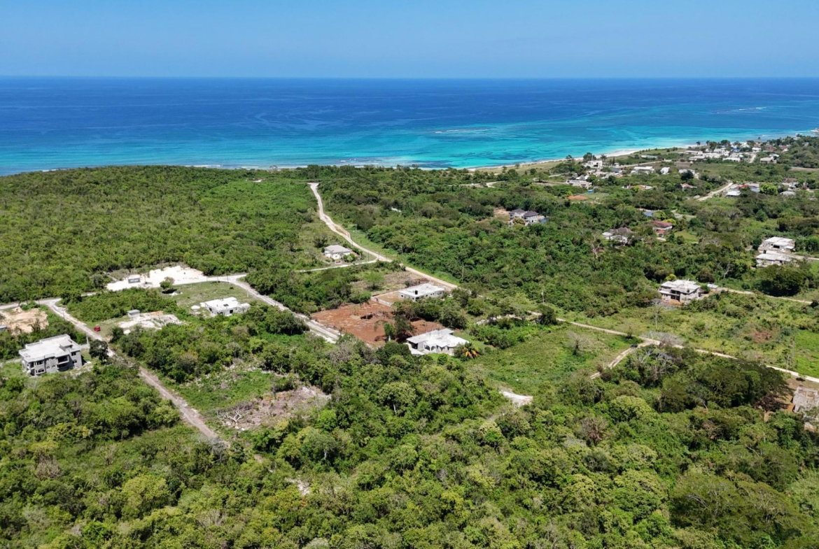 Fourth image of 430 Calabash Walk in DUNCAN BAY, Trelawny, Jamaica - property is For Sale