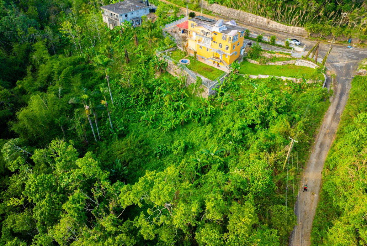 Third image of 44 Shoucair Circle in Red Hills, St. Andrew, Jamaica - property is For Sale