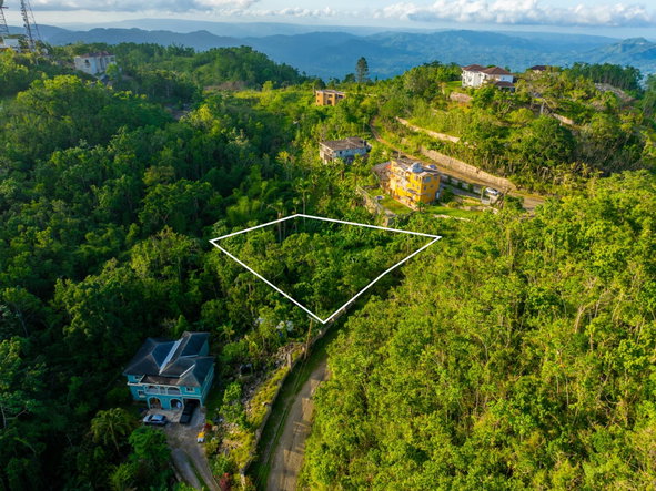 Eighth image of 44 Shoucair Circle in Red Hills, St. Andrew, Jamaica - property is For Sale