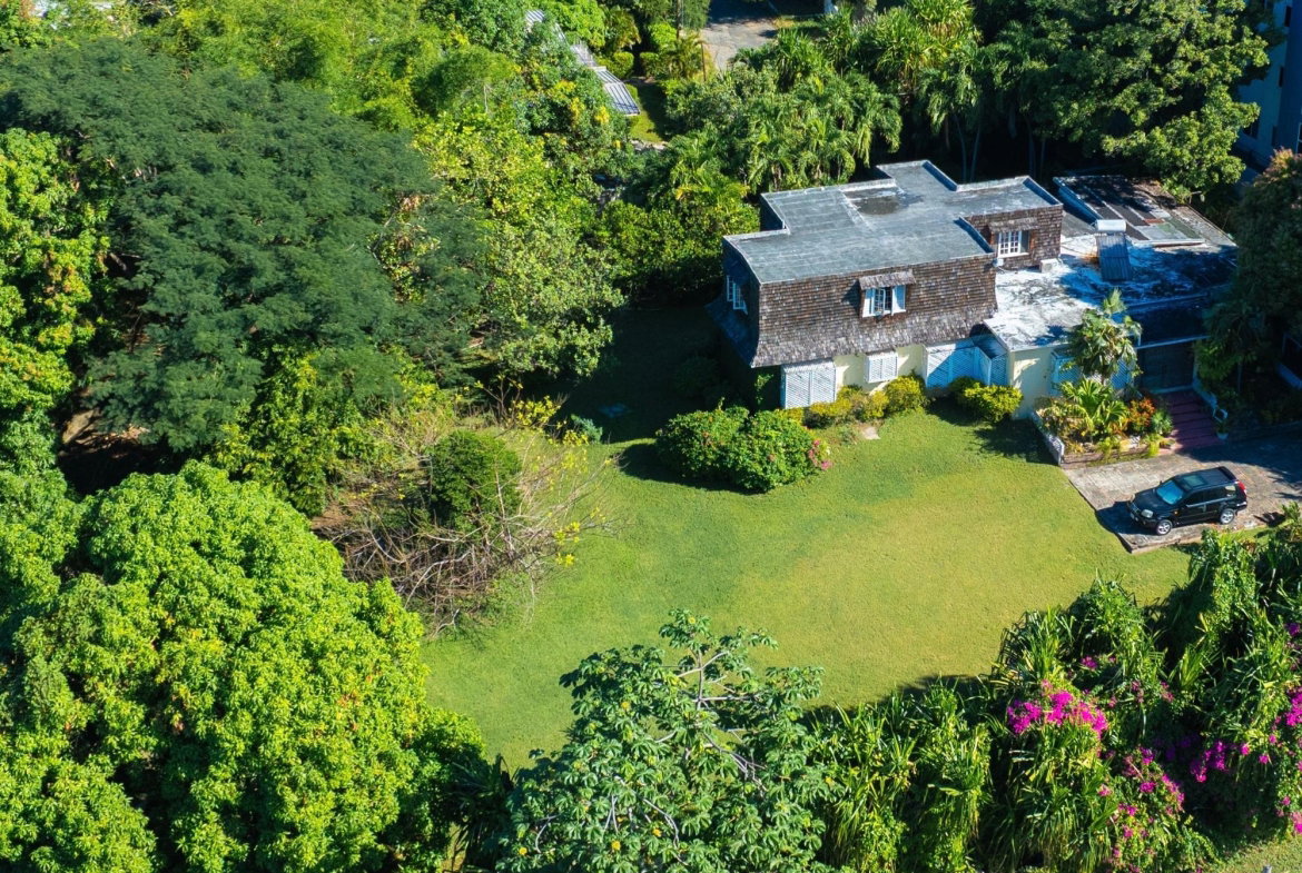 Tenth image of 5-5a Barbican in Kingston 6, St. Andrew, Jamaica - property is For Sale