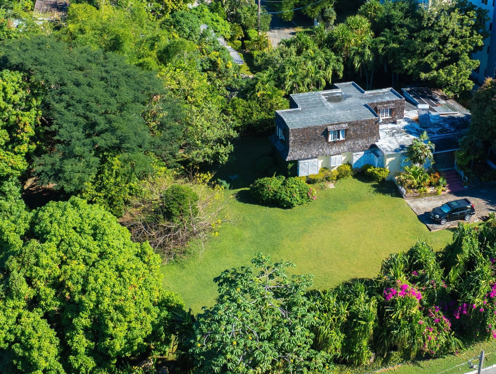 Tenth image of 5-5a Barbican in Kingston 6, St. Andrew, Jamaica - property is For Sale