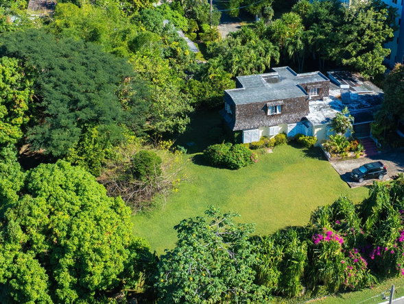 Tenth image of 5-5a Barbican in Kingston 6, St. Andrew, Jamaica - property is For Sale