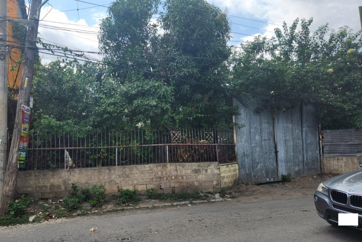 Ninth image of 56 Young Street in Spanish Town, St. Catherine, Jamaica - property is For Sale