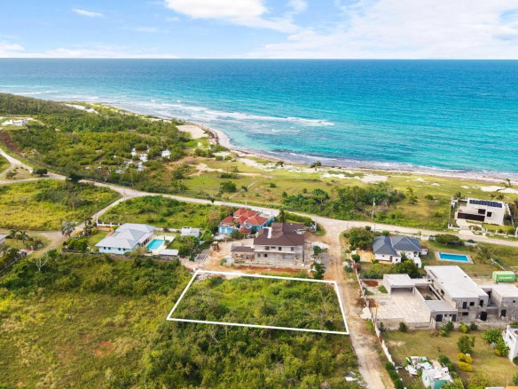 First image of 81 Duncan Bay in DUNCAN BAY, Trelawny, Jamaica - property is For Sale