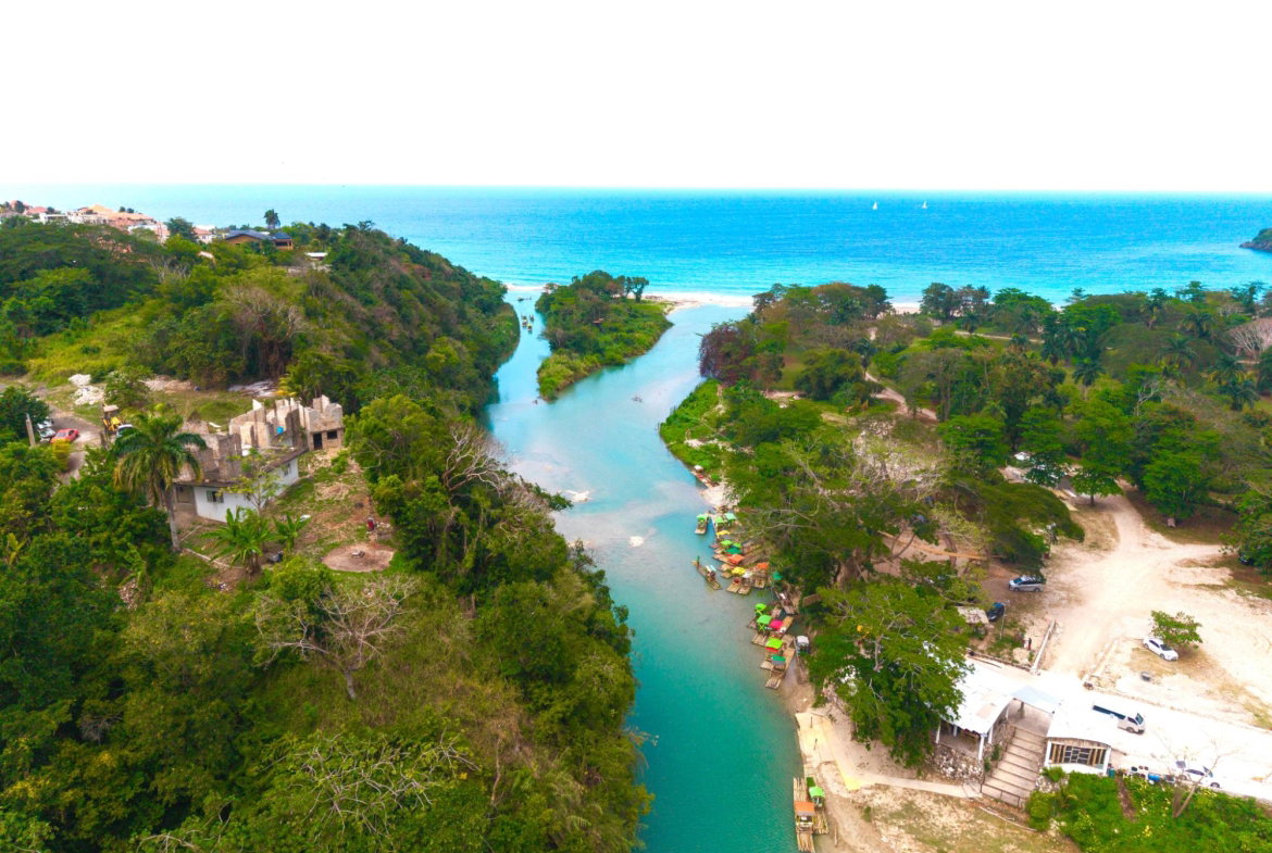 First image of 6a Rio Nuevo, Spring Valley in Rio Nuevo, St. Mary, Jamaica - property is For Rent