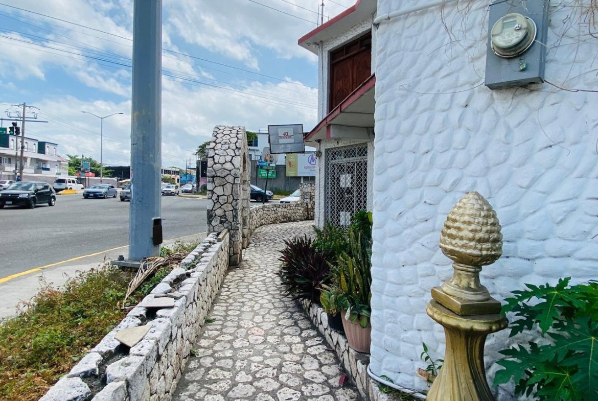 Seventh image of 96 Constant Spring Road in Kingston 10, St. Andrew, Jamaica - property is For Sale