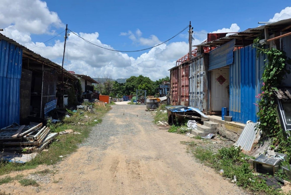 Ninth image of 10 Maverley Avenue in Kingston 20, St. Andrew, Jamaica - property is For Sale