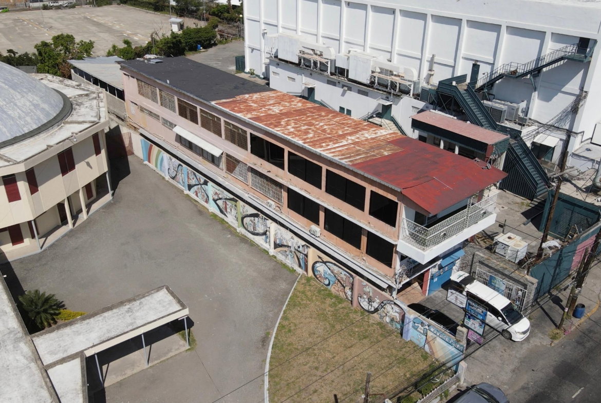 Third image of 91 Slipe Road in Kingston 5, St. Andrew, Jamaica - property is For Rent