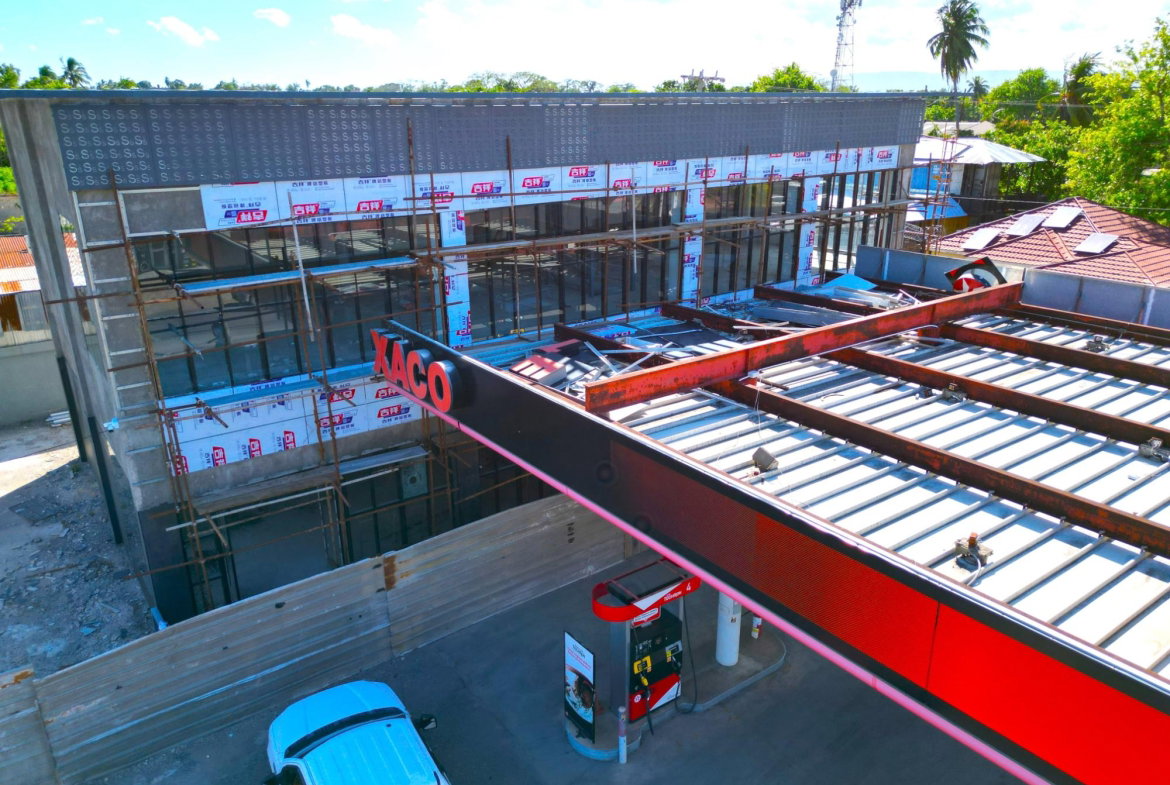 Third image of Manchester Ave in May Pen, Clarendon, Jamaica - property is For Rent