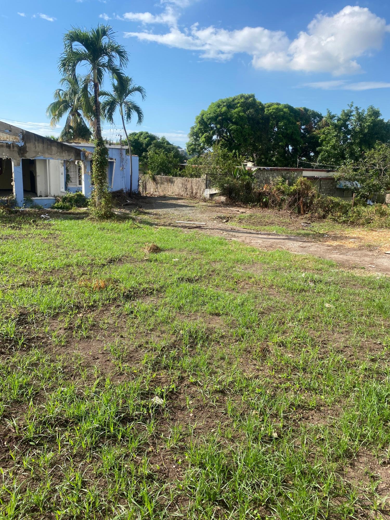 Fifth image of 14 Charlemont Avenue in Kingston 6, St. Andrew, Jamaica - property is For Sale