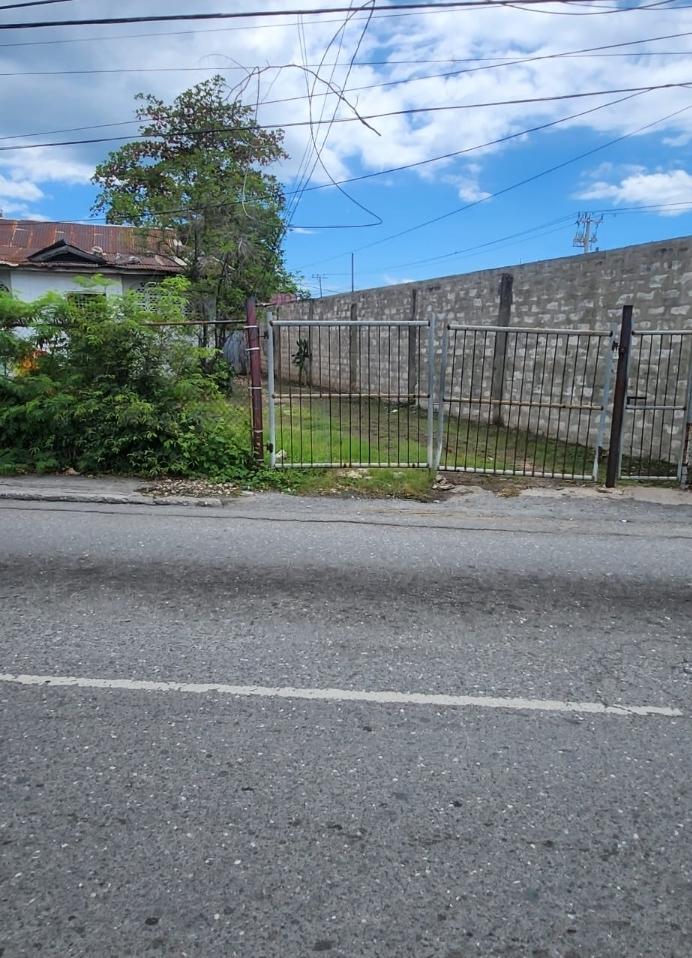 Second image of 31 Retirement Road, Lyndhurs in KINGSTON, Kingston, Jamaica - property is For Sale