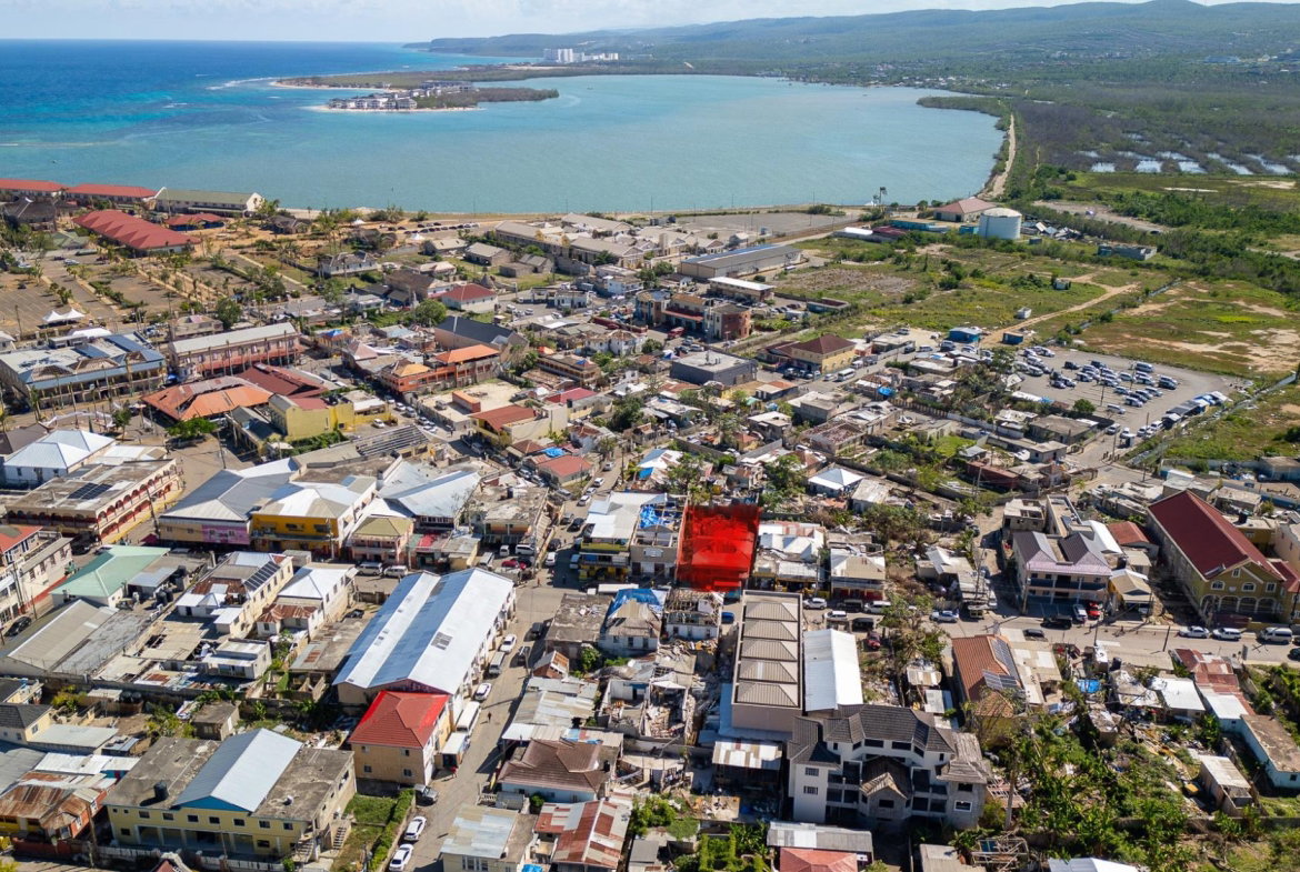 Sixth image of 32 Market Street in Falmouth, Trelawny, Jamaica - property is For Rent