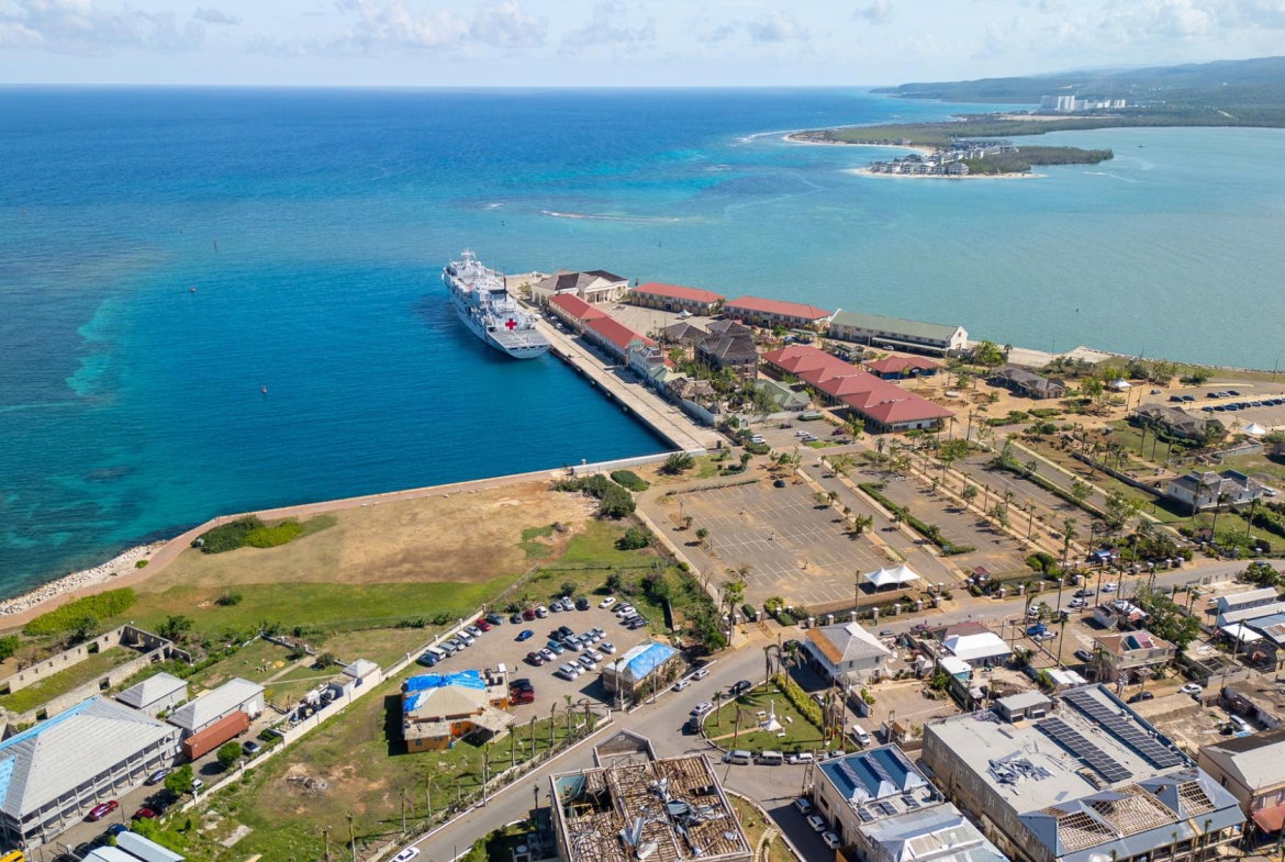 Seventh image of 32 Market Street in Falmouth, Trelawny, Jamaica - property is For Rent