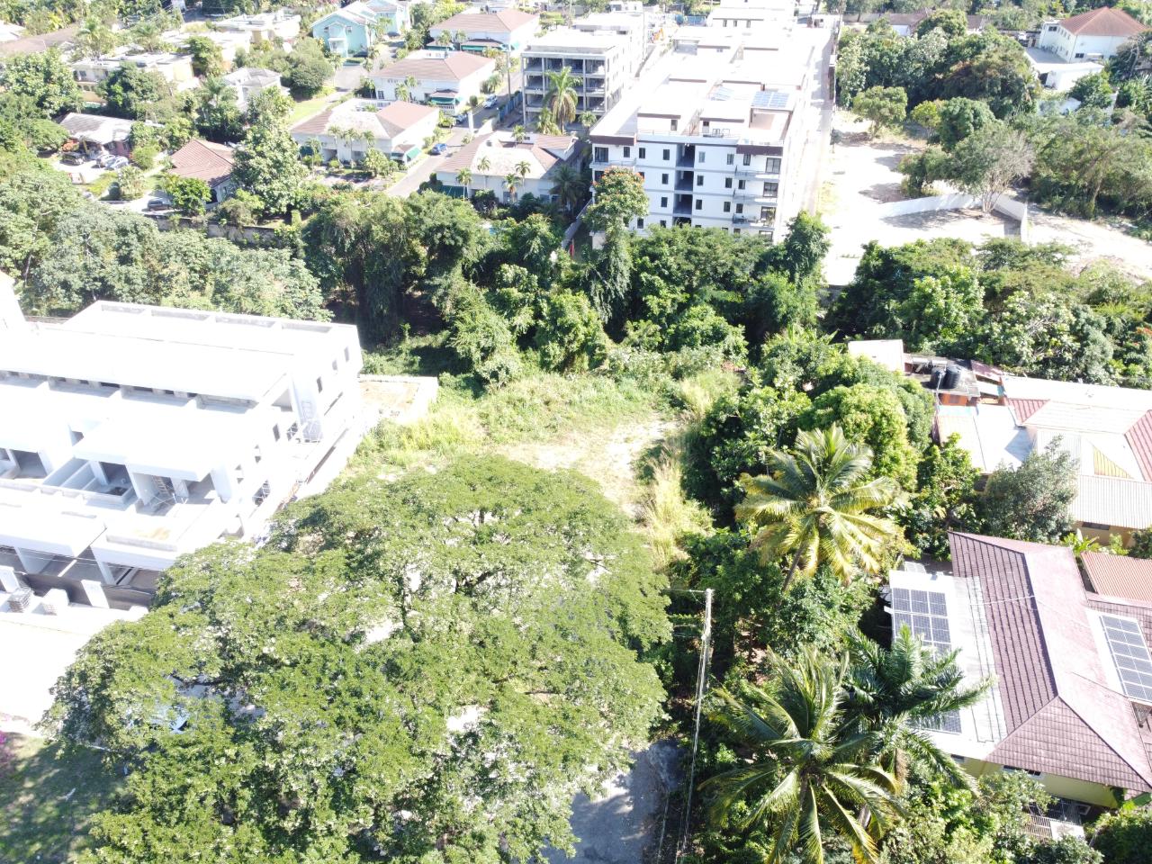 Second image of 6 Parkway Close, Waterworks in Kingston 8, St. Andrew, Jamaica - property is For Sale