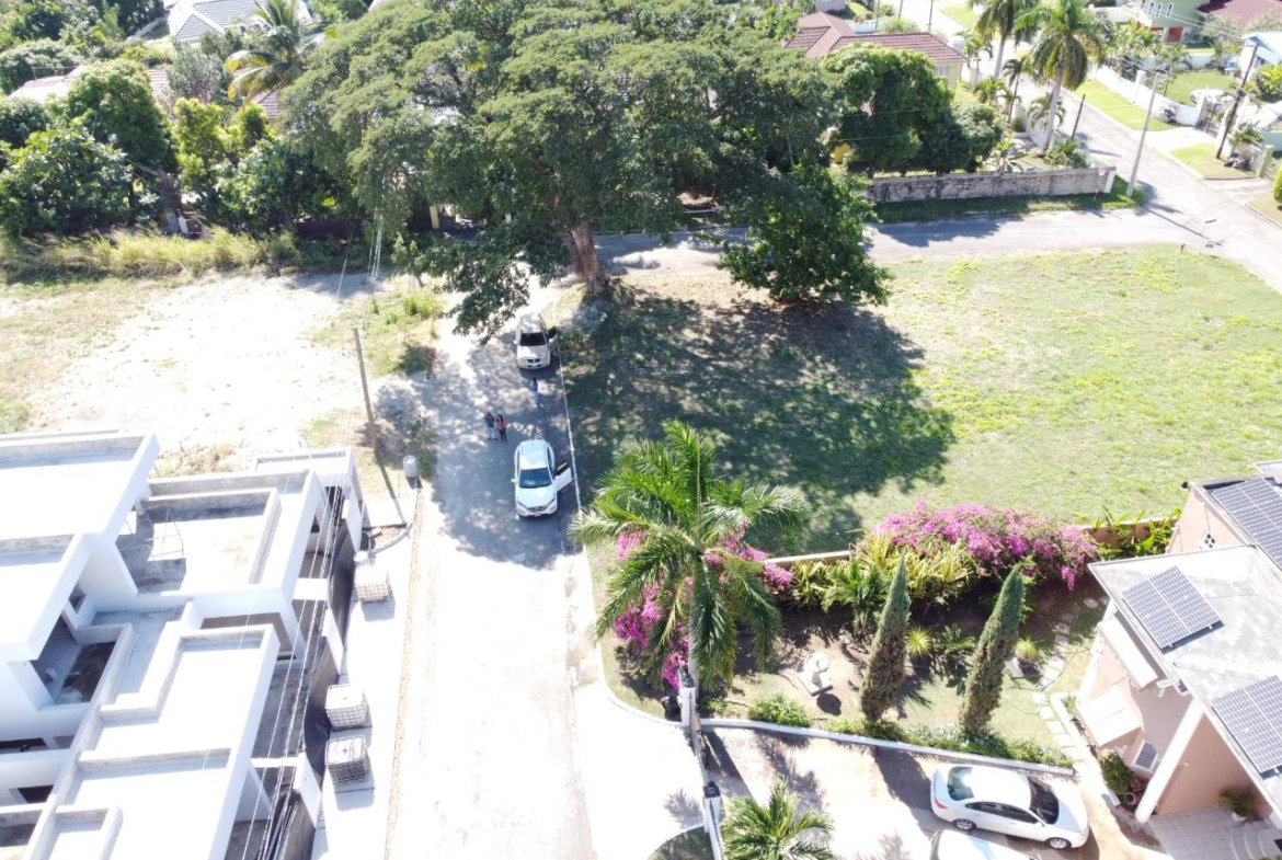 Fifteenth image of 6 Parkway Close, Waterworks in Kingston 8, St. Andrew, Jamaica - property is For Sale