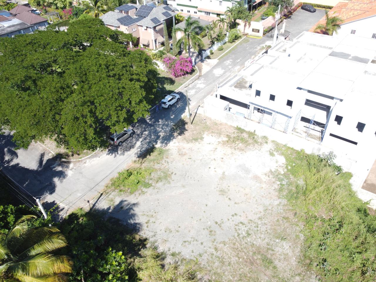 Third image of 6 Parkway Close, Waterworks in Kingston 8, St. Andrew, Jamaica - property is For Sale