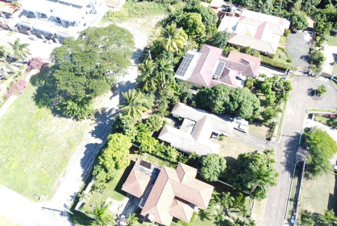 Thirtieth image of 6 Parkway Close, Waterworks in Kingston 8, St. Andrew, Jamaica - property is For Sale