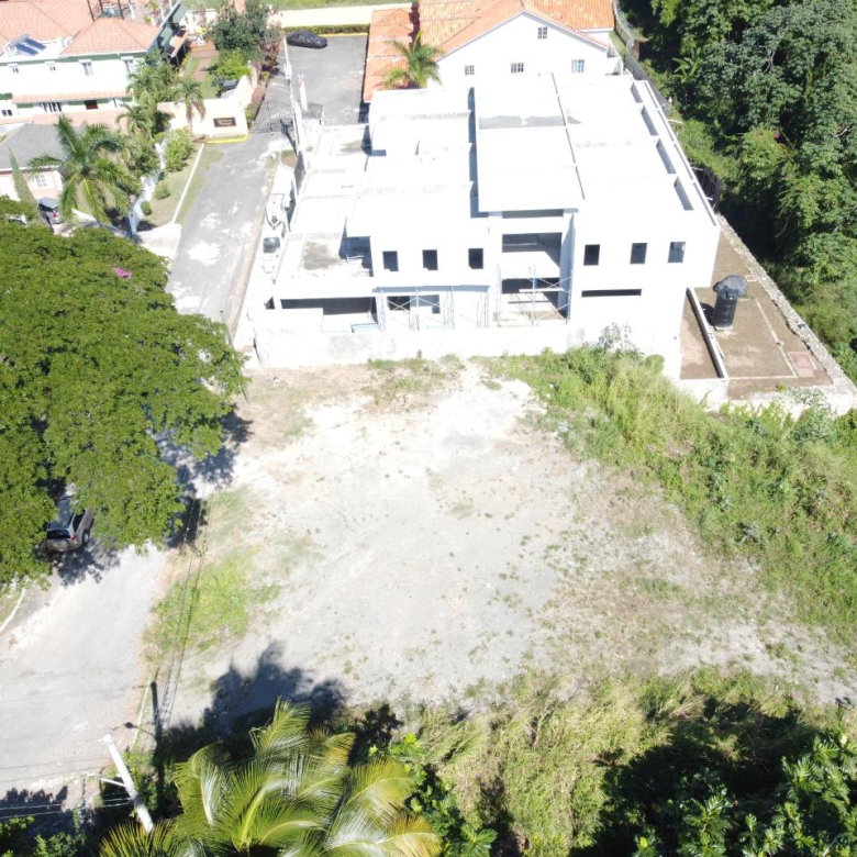 First image of 6 Parkway Close, Waterworks in Kingston 8, St. Andrew, Jamaica - property is For Sale