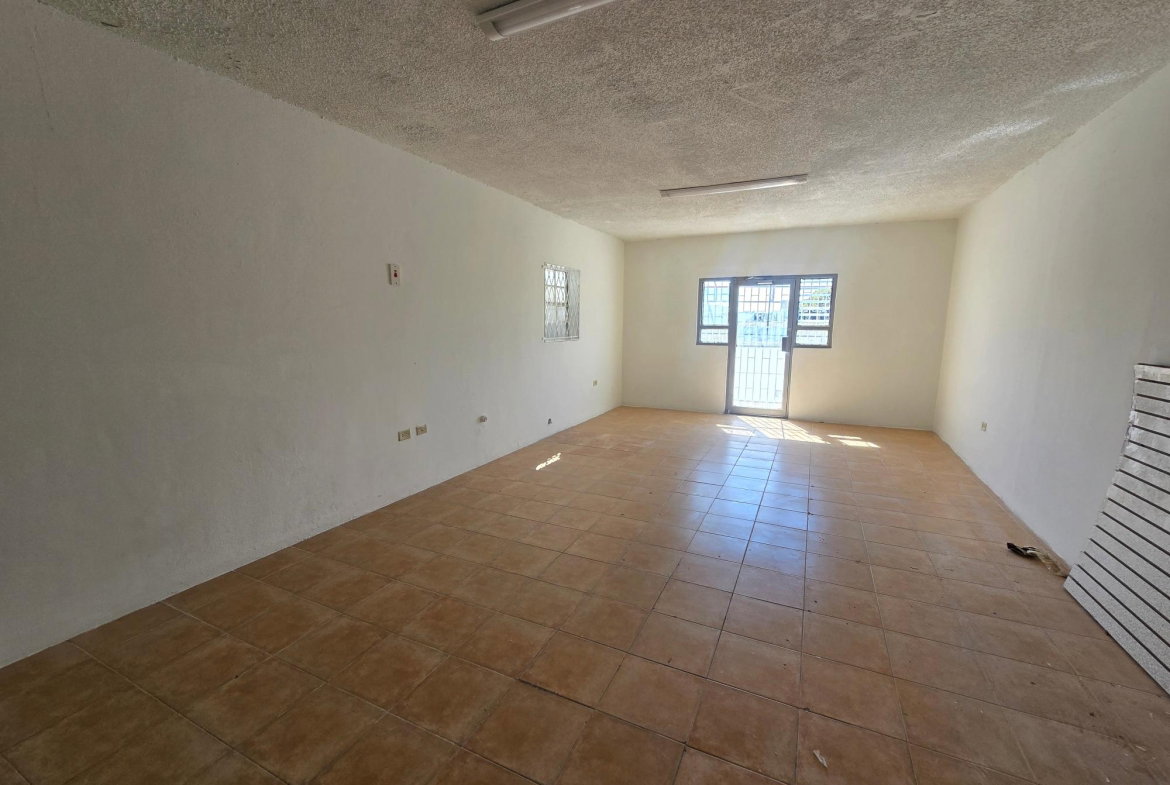 Third image of 88 Half Way Tree Road in Kingston 10, St. Andrew, Jamaica - property is For Rent